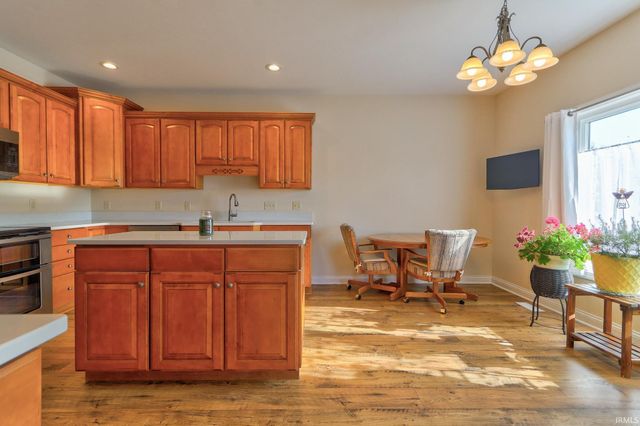 10826 Havenwood Meadows Drive, Evansville, IN 47725