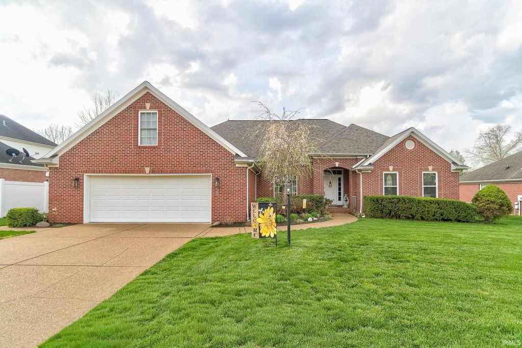 10826 Havenwood Meadows Drive, Evansville, IN 47725