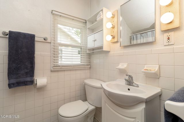 2512 Berdan Avenue, Toledo, OH 43613