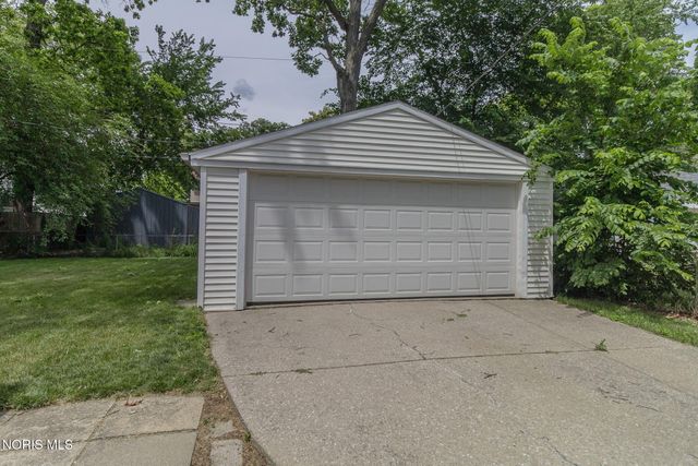 2512 Berdan Avenue, Toledo, OH 43613