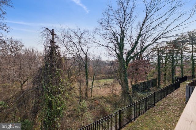 7307 CASTLEBERG CT, Alexandria, VA 22315