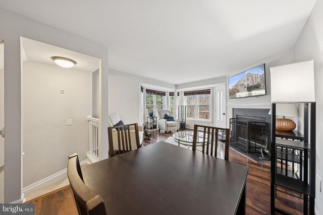 7307 CASTLEBERG CT, Alexandria, VA 22315