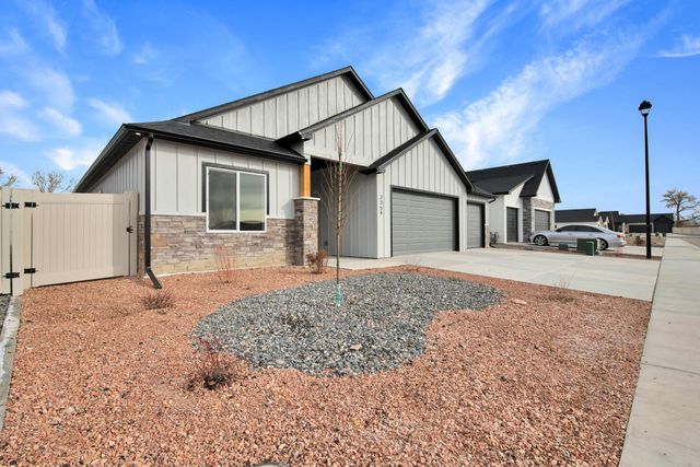 2354 Honeycrisp Drive, Grand Junction, CO 81505