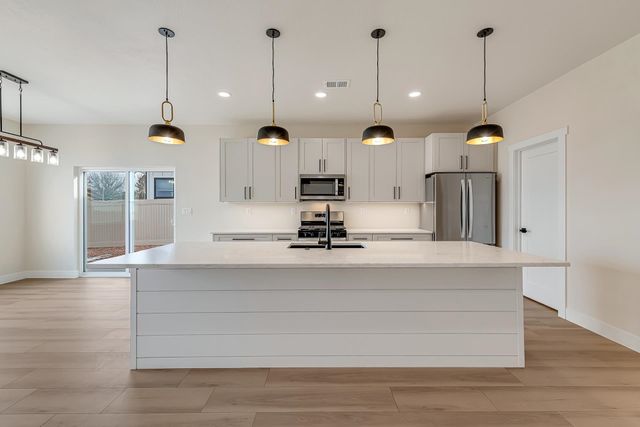 2354 Honeycrisp Drive, Grand Junction, CO 81505