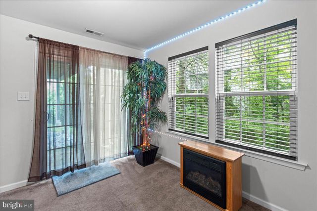 403 DOGWOOD DR, Deptford, NJ 08096