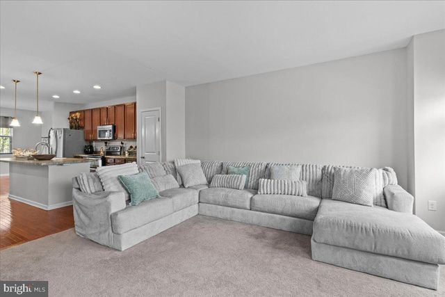 403 DOGWOOD DR, Deptford, NJ 08096