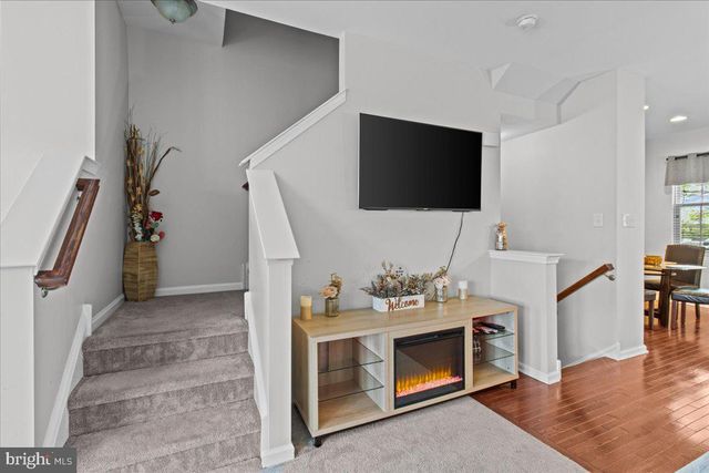 403 DOGWOOD DR, Deptford, NJ 08096