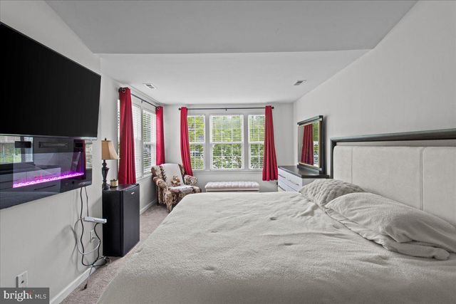 403 DOGWOOD DR, Deptford, NJ 08096