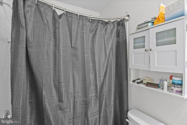 403 DOGWOOD DR, Deptford, NJ 08096