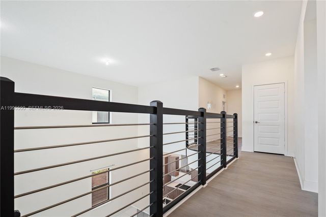 8836 NW 161st Ter, Miami Lakes, FL 33018