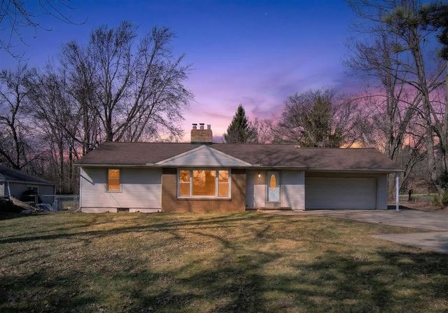 3304 Spring Arbor Road, Jackson, MI 49203