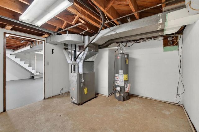 3304 Spring Arbor Road, Jackson, MI 49203