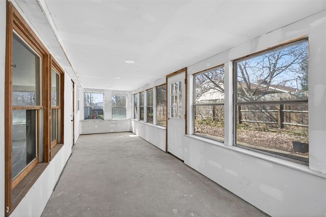 3304 Spring Arbor Road, Jackson, MI 49203