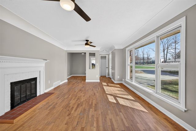 3304 Spring Arbor Road, Jackson, MI 49203