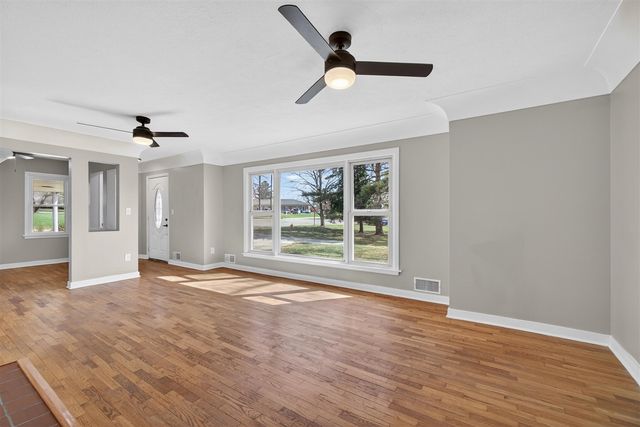 3304 Spring Arbor Road, Jackson, MI 49203