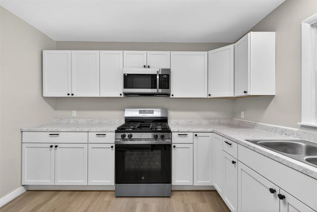 3304 Spring Arbor Road, Jackson, MI 49203