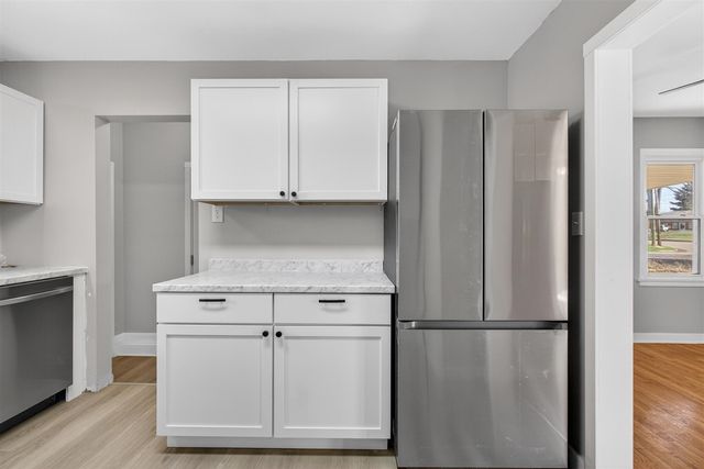 3304 Spring Arbor Road, Jackson, MI 49203