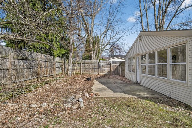 3304 Spring Arbor Road, Jackson, MI 49203