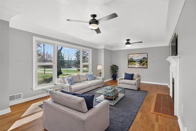 3304 Spring Arbor Road, Jackson, MI 49203