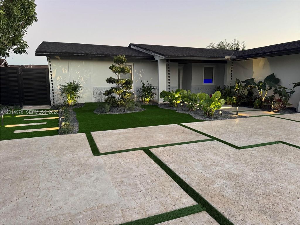 7541 SW 135th Ave, Miami, FL 33183