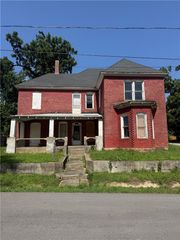 195 N A Street, Centerton, AR 72719