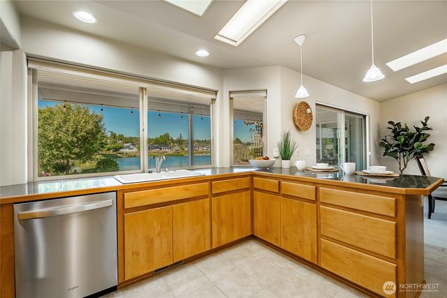 5606 Chehalis Place, Birch Bay, WA 98230