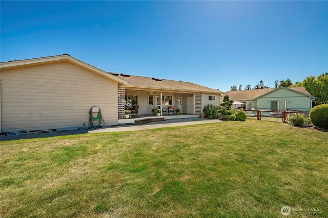 5606 Chehalis Place, Birch Bay, WA 98230