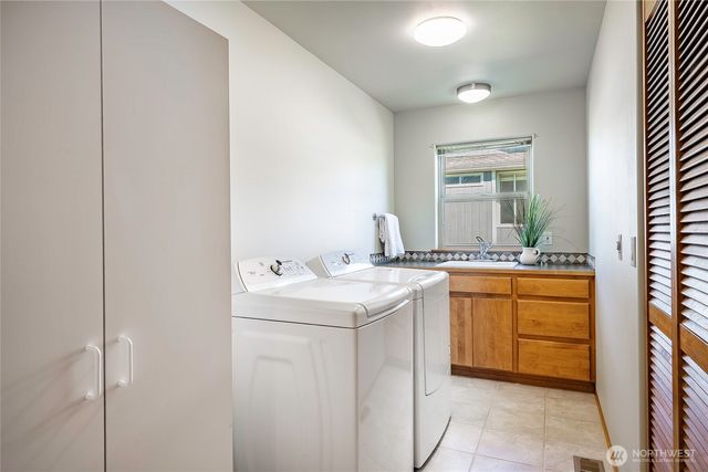 5606 Chehalis Place, Birch Bay, WA 98230