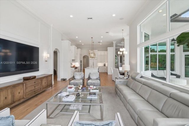 12160 NW 18th Street, Plantation, FL 33323