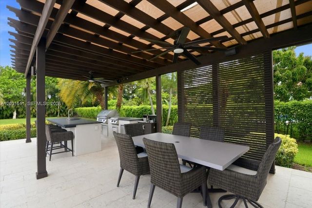 12160 NW 18th Street, Plantation, FL 33323