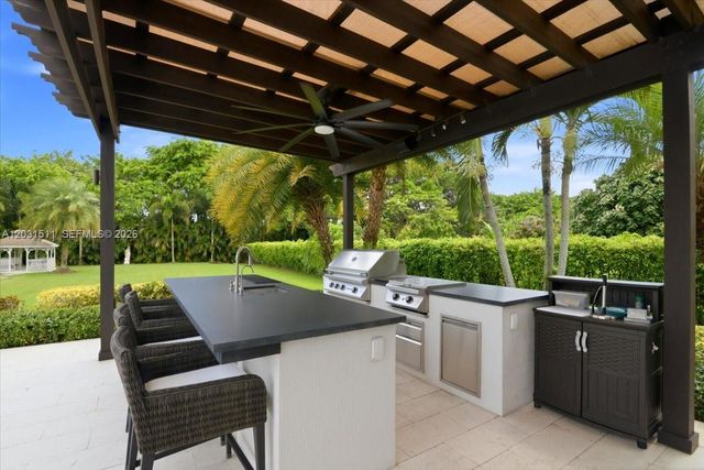 12160 NW 18th Street, Plantation, FL 33323