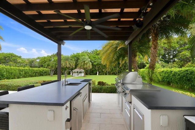 12160 NW 18th Street, Plantation, FL 33323