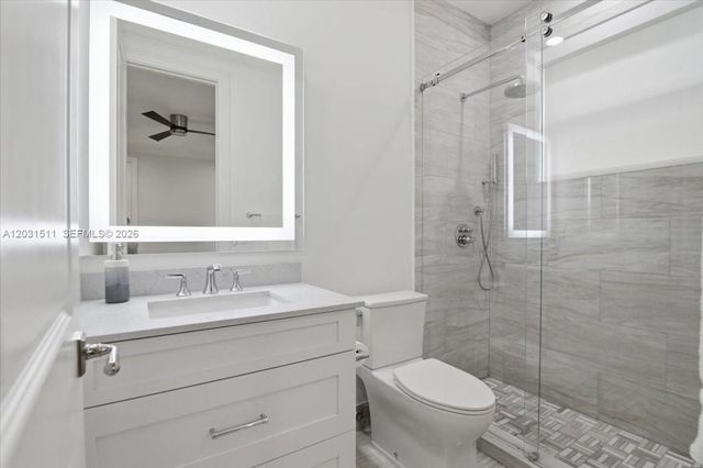 12160 NW 18th Street, Plantation, FL 33323