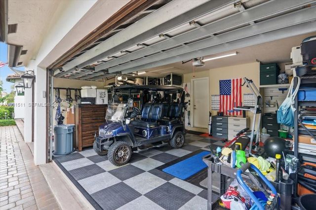 12160 NW 18th Street, Plantation, FL 33323