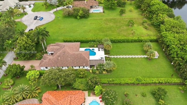 12160 NW 18th Street, Plantation, FL 33323