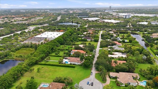 12160 NW 18th Street, Plantation, FL 33323