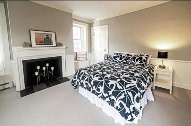 22 High St 3, Salem, MA 01970