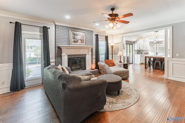 3412 Oakridge Drive SW, Decatur, AL 35603