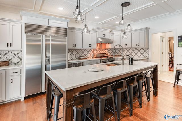 3412 Oakridge Drive SW, Decatur, AL 35603