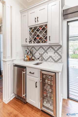 3412 Oakridge Drive SW, Decatur, AL 35603