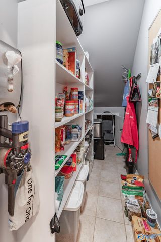 3412 Oakridge Drive SW, Decatur, AL 35603