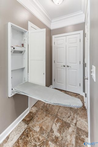 3412 Oakridge Drive SW, Decatur, AL 35603