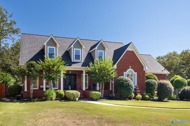 3412 Oakridge Drive SW, Decatur, AL 35603