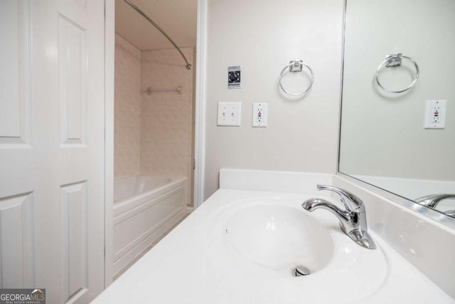 28207 Plantation Drive NE, Atlanta, GA 30324