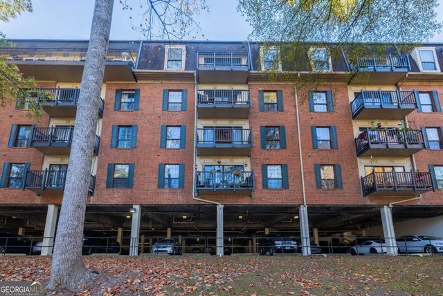 28207 Plantation Drive NE, Atlanta, GA 30324