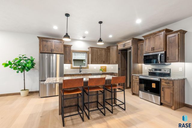 425 E 8th St Street, Tea, SD 57064