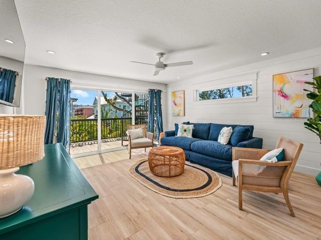 204 COOLIDGE DRIVE, Sarasota, FL 34236