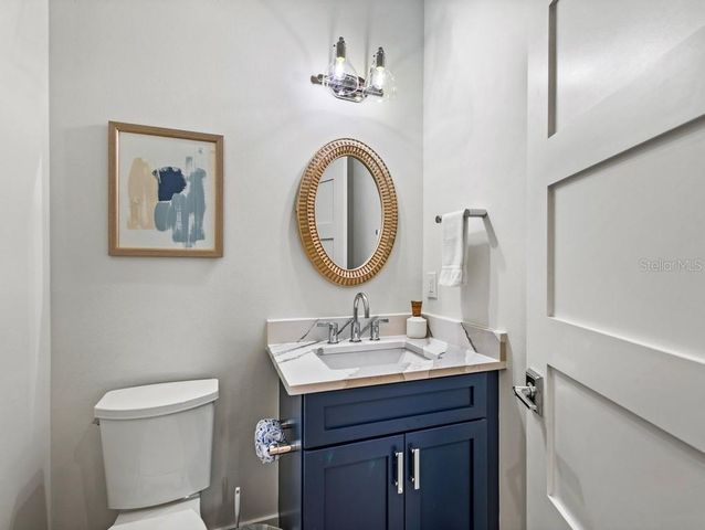 204 COOLIDGE DRIVE, Sarasota, FL 34236