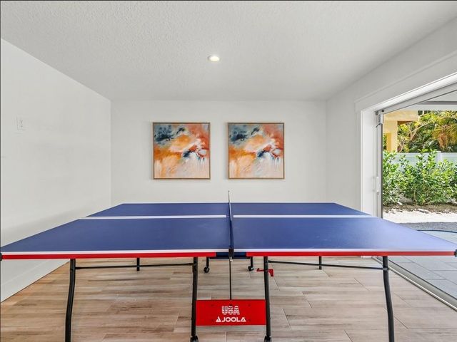 204 COOLIDGE DRIVE, Sarasota, FL 34236