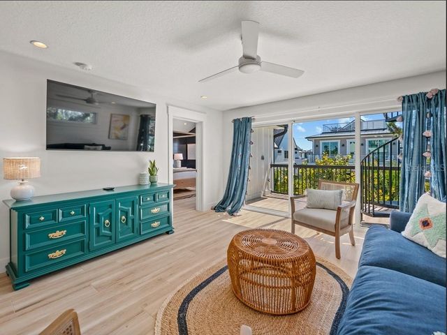 204 COOLIDGE DRIVE, Sarasota, FL 34236